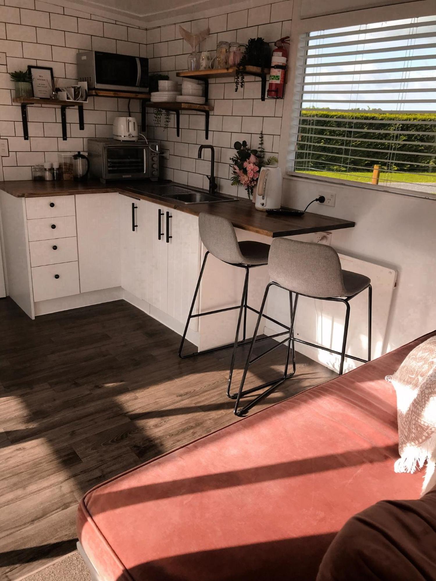 Rustling Oaks Nz Tropical Tiny House Villa Tamahere Екстериор снимка